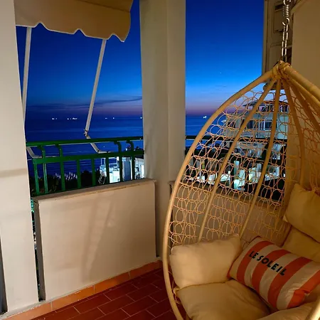 Seaview Casa Silvia, Golem *